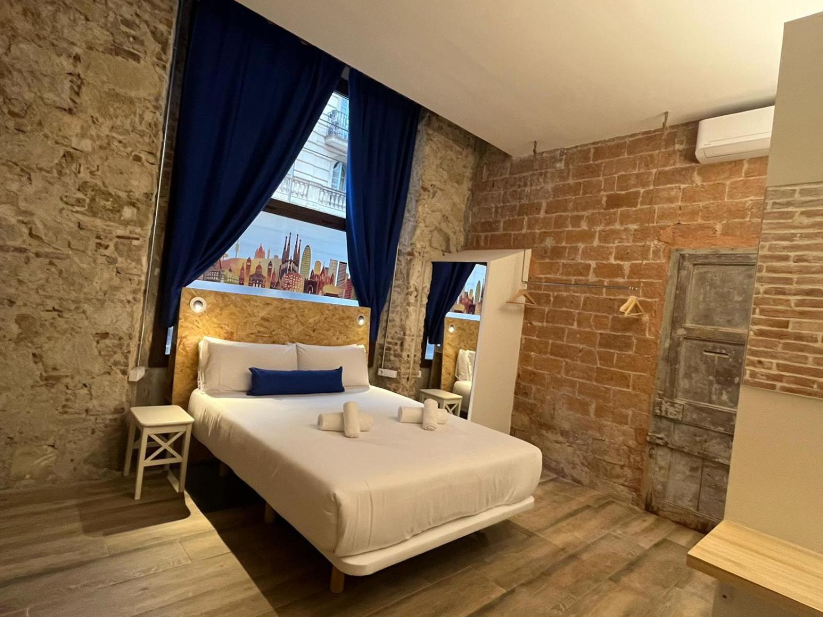 Happy People Plaza Espana Apartments Barcelona Exterior foto
