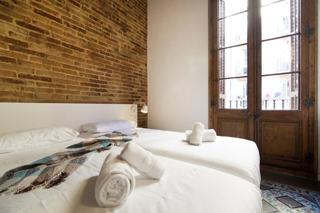 Happy People Plaza Espana Apartments Barcelona Exterior foto