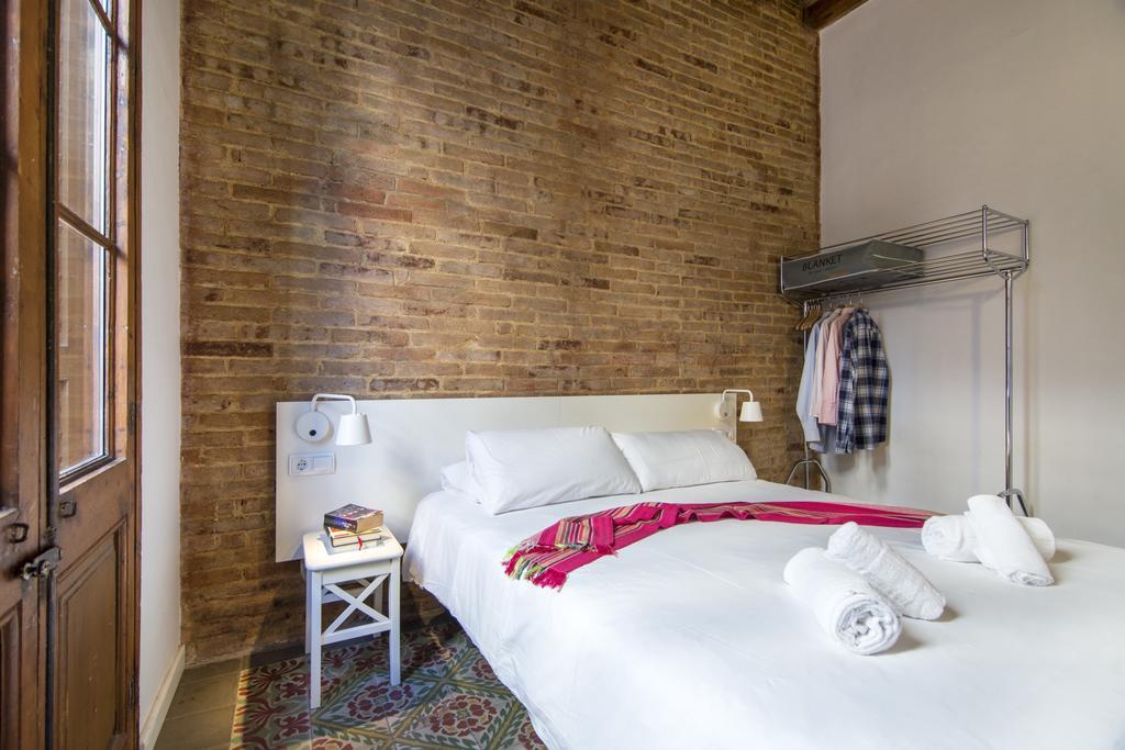 Happy People Plaza Espana Apartments Barcelona Exterior foto